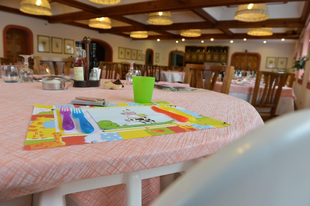 Petit Hotel Cogne Eksteriør bilde