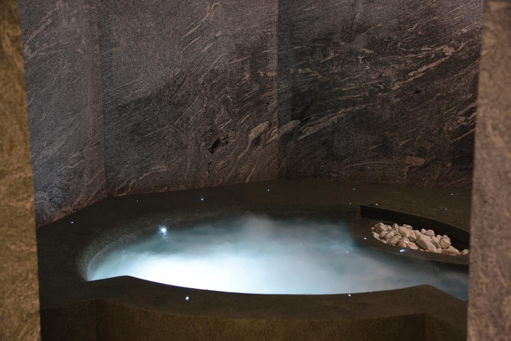 Petit Hotel Cogne Eksteriør bilde
